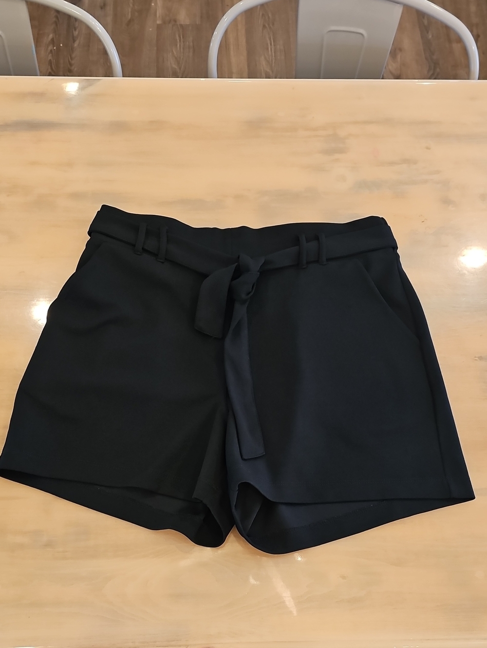 Maurices Black High-Waist Tie-Belt Shorts L